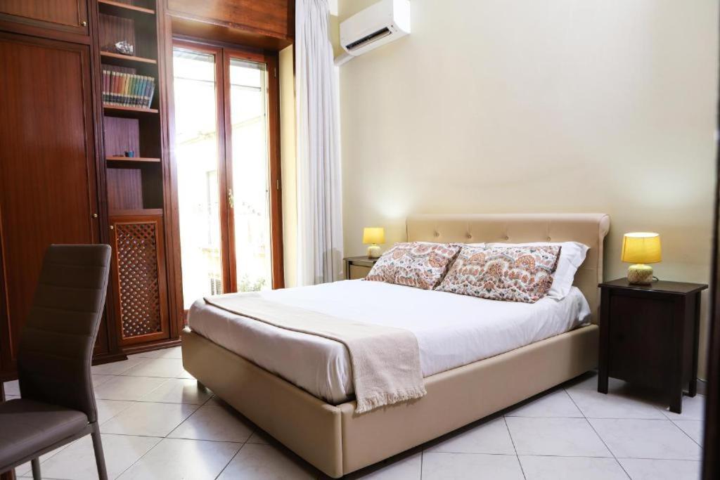 Cuorenapoletano Apartment เนเปิลส์ ภายนอก รูปภาพ